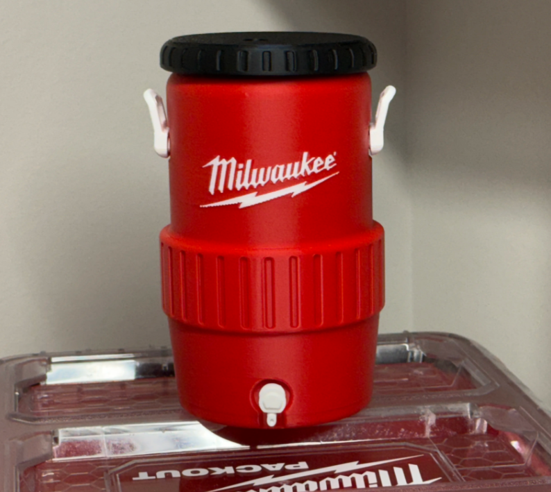MILWAUKEE CAN KOOZIE HOLDER