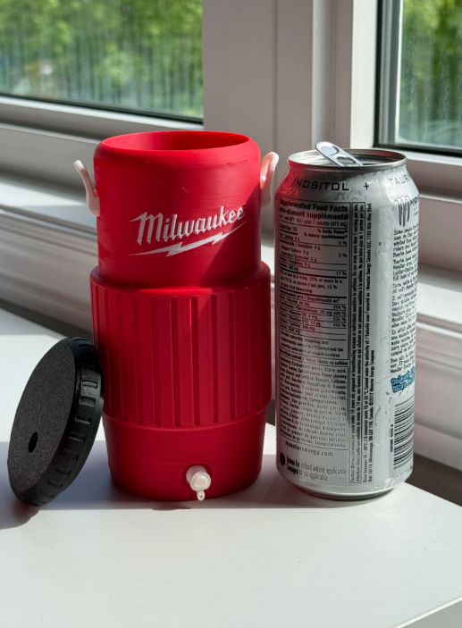 MILWAUKEE CAN KOOZIE HOLDER